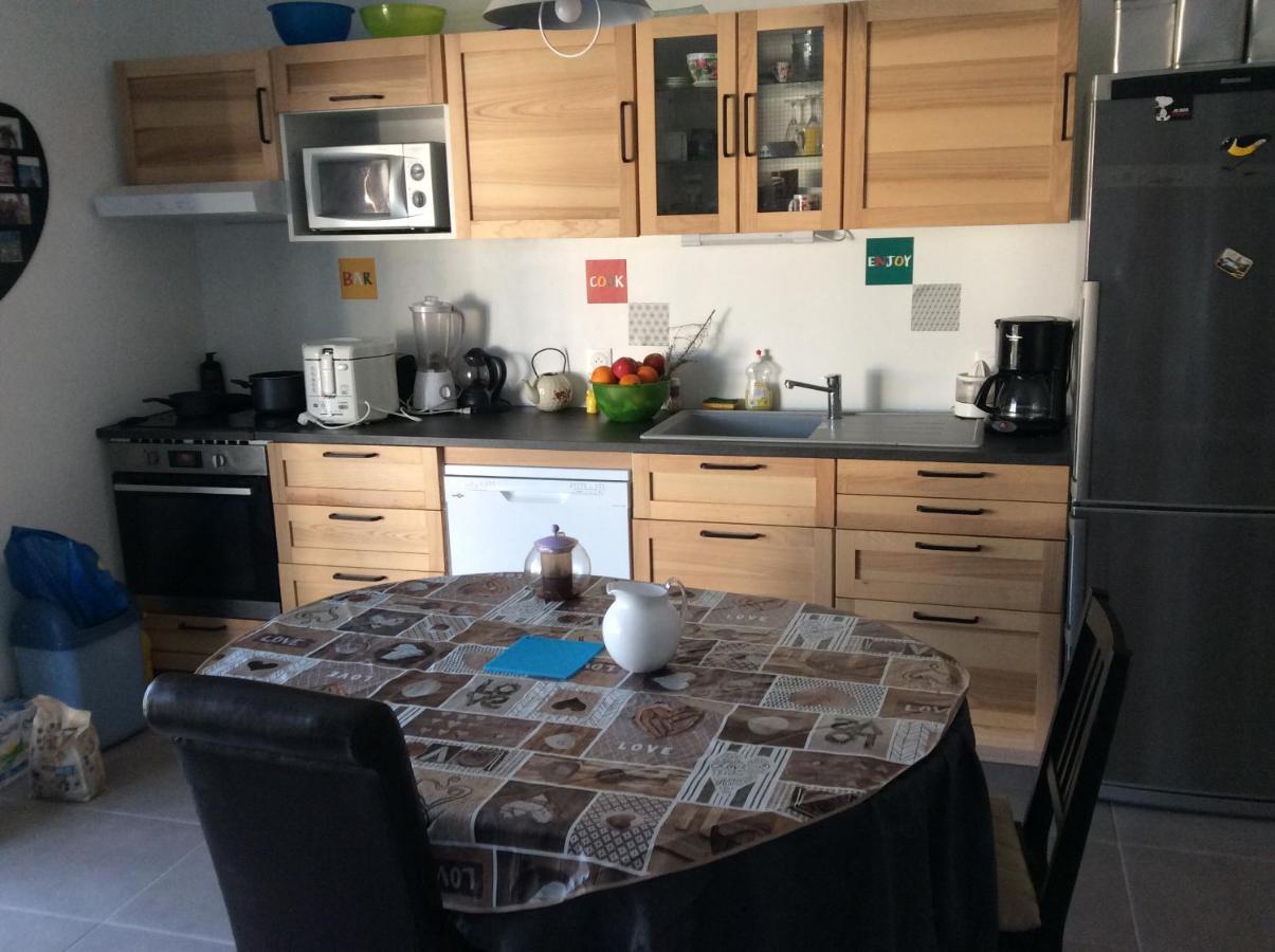 chambre à coté du mont Ventoux Mazan Esterno foto